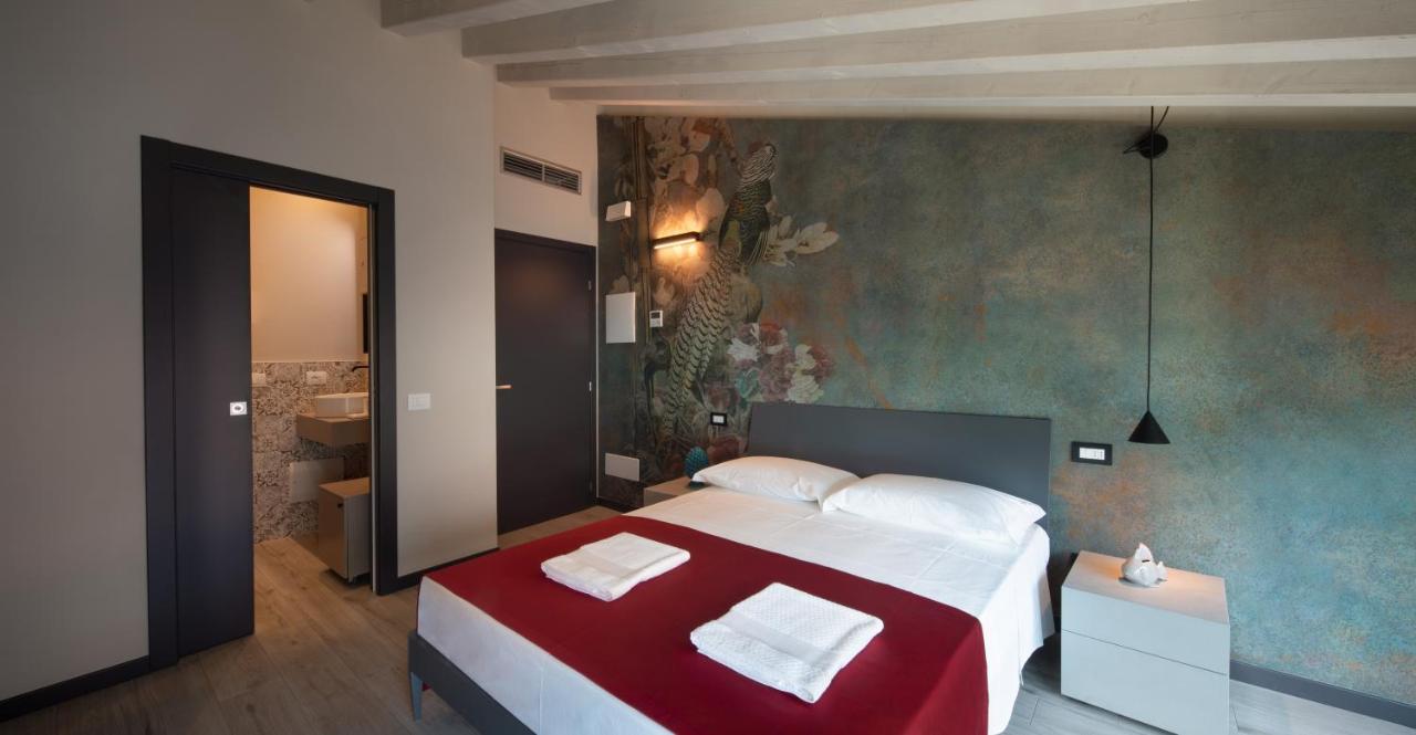 Monte Isola - Decio Rooms Eksteriør billede