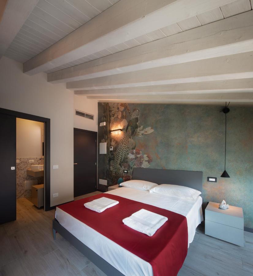 Monte Isola - Decio Rooms Eksteriør billede